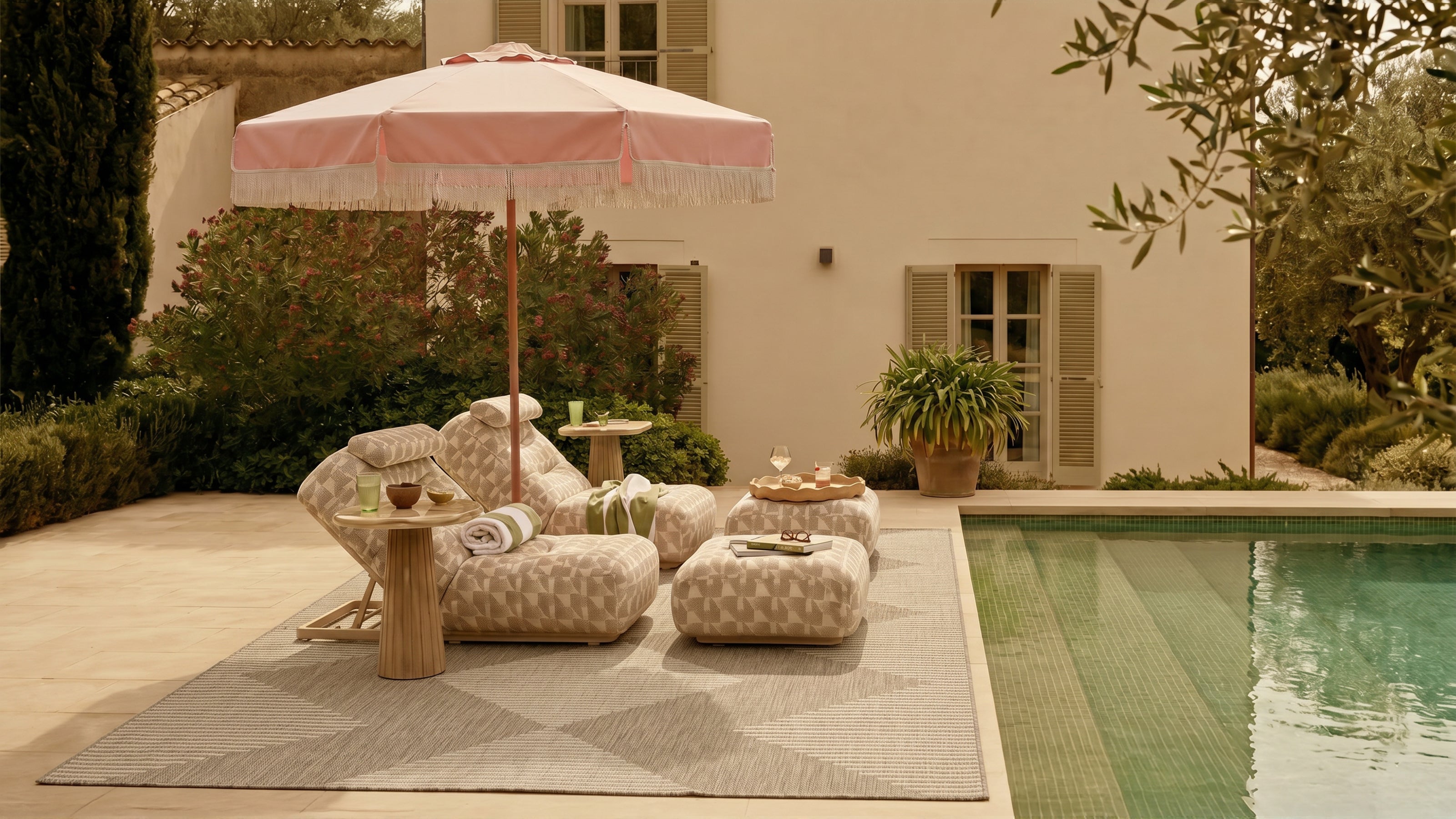 Can Outdoor Rugs Get Wet?