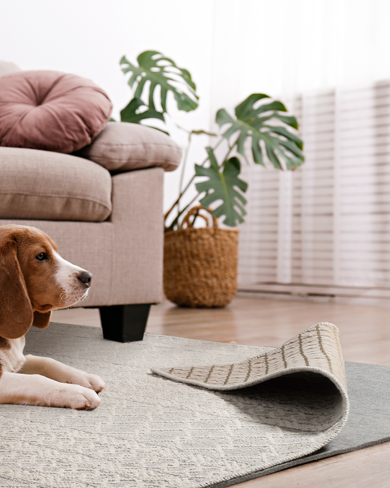 Rug pad extra thick felt for area rugs, non-slip and protective for hardwood floors.