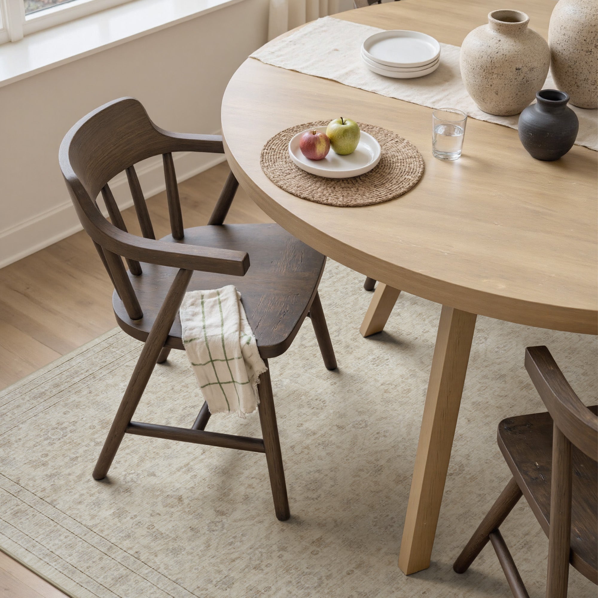 MontVoo Washable Non-Slip Vintage-Inspired Area Rug Beige