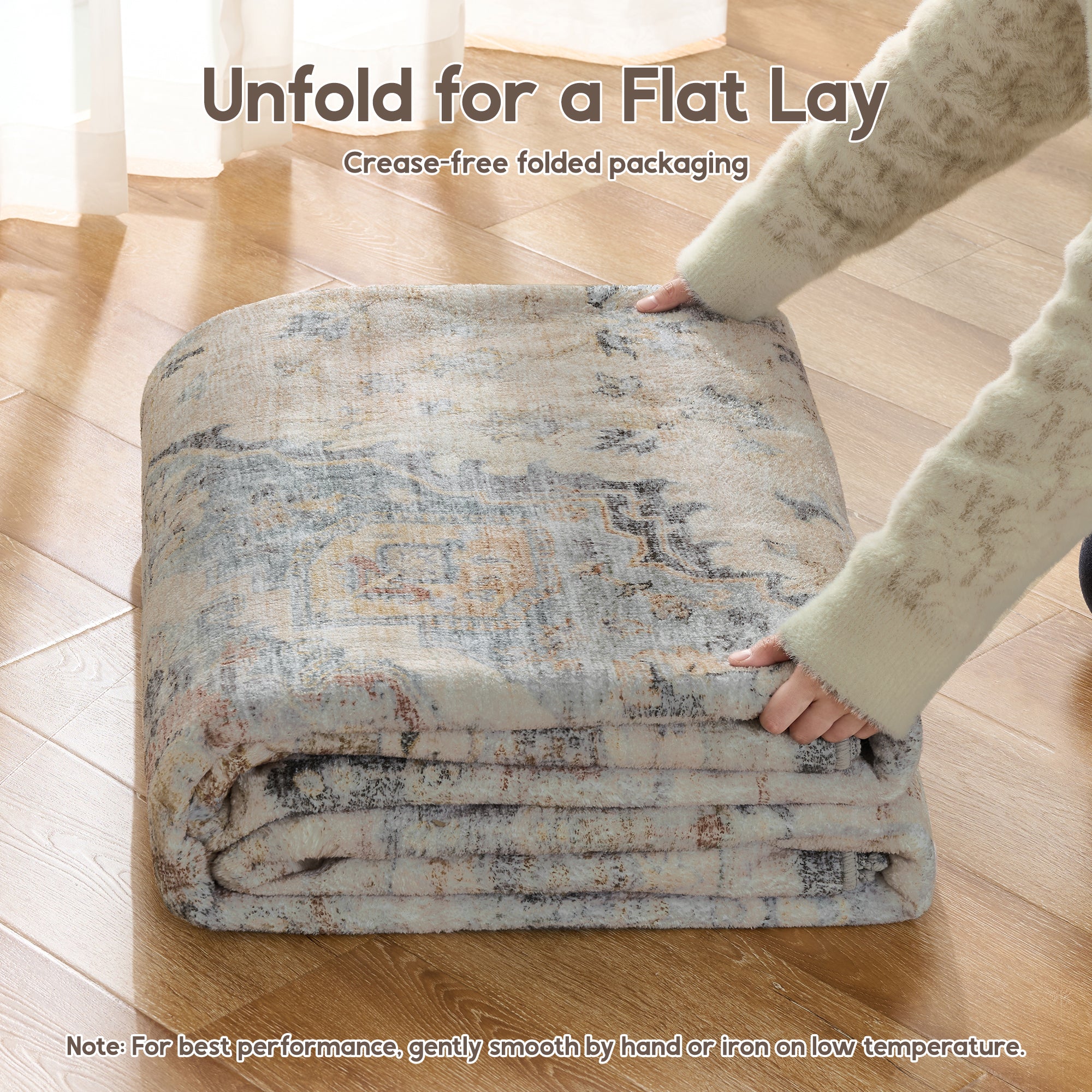 MontVoo Classic Floral Lake Blue Washable Rug