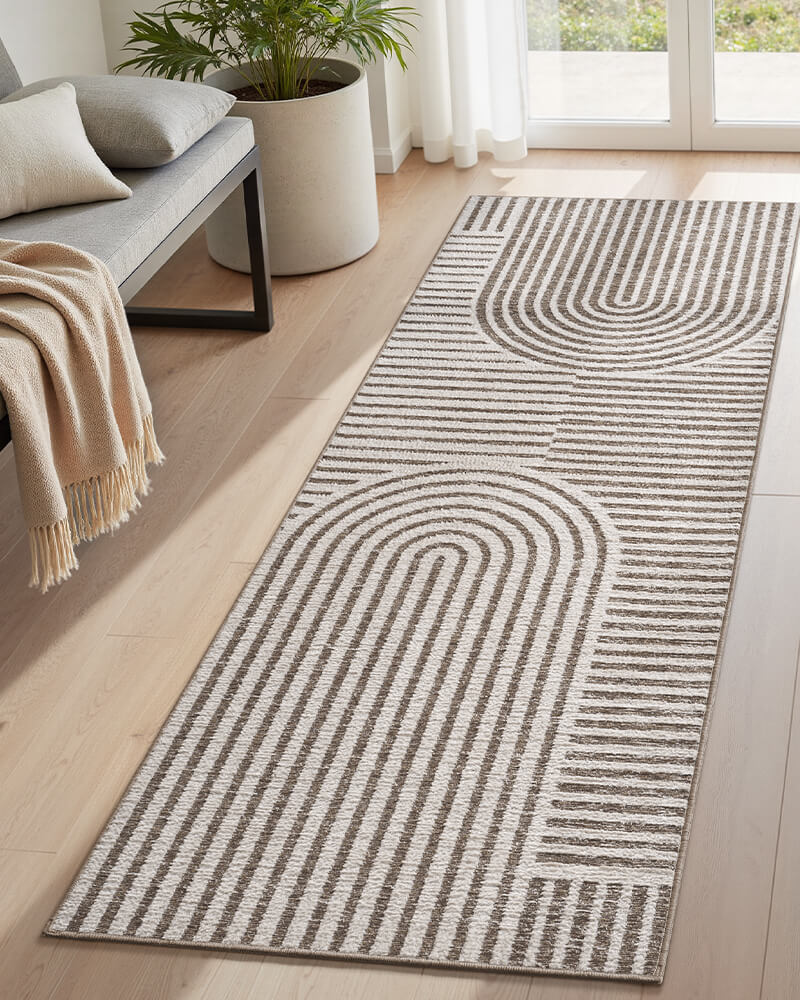 Easy clean washable rug runner made for high-traffic areas at home