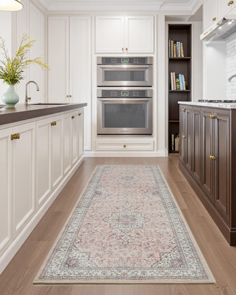 Washable vintage area rug for effortless maintenance