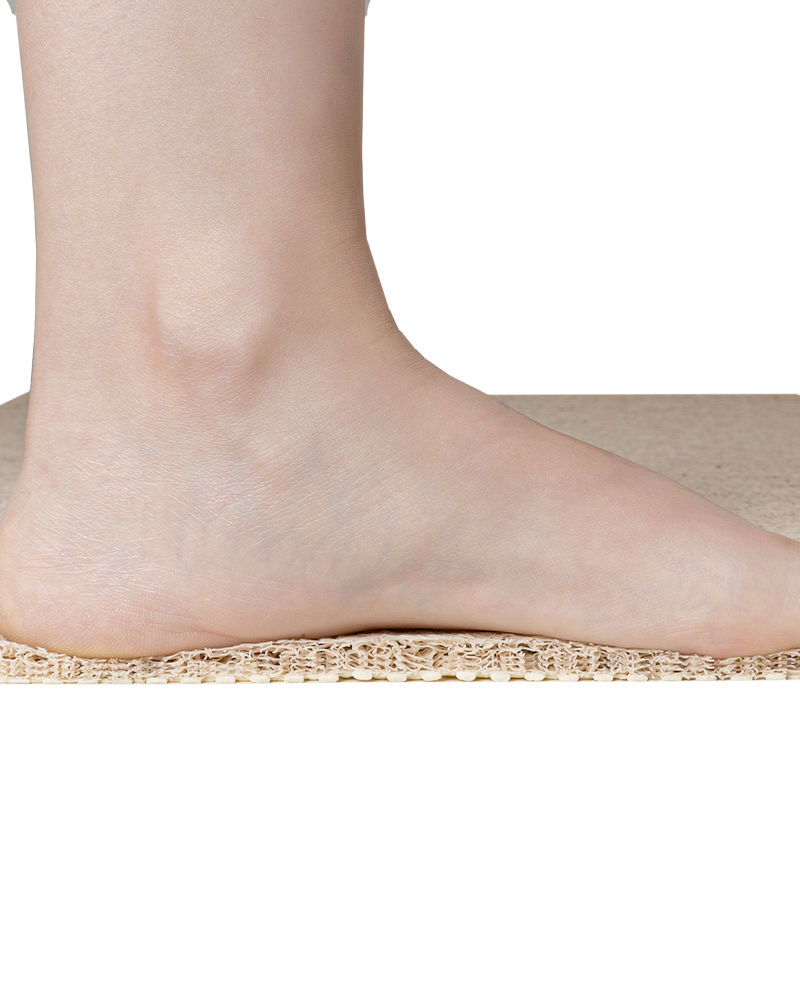 Bath mat designed for minimalist bathrooms focused on function