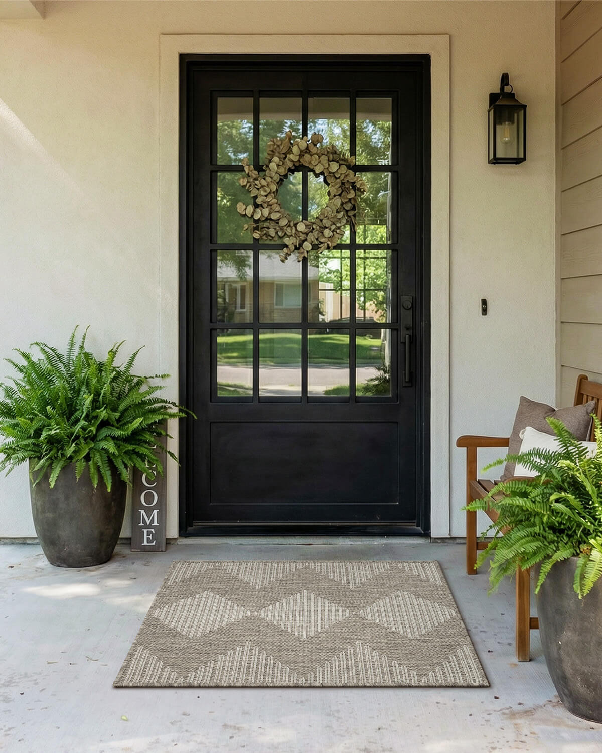 Quick dry indoor outdoor area rug ideal for busy indoor and outdoor environments