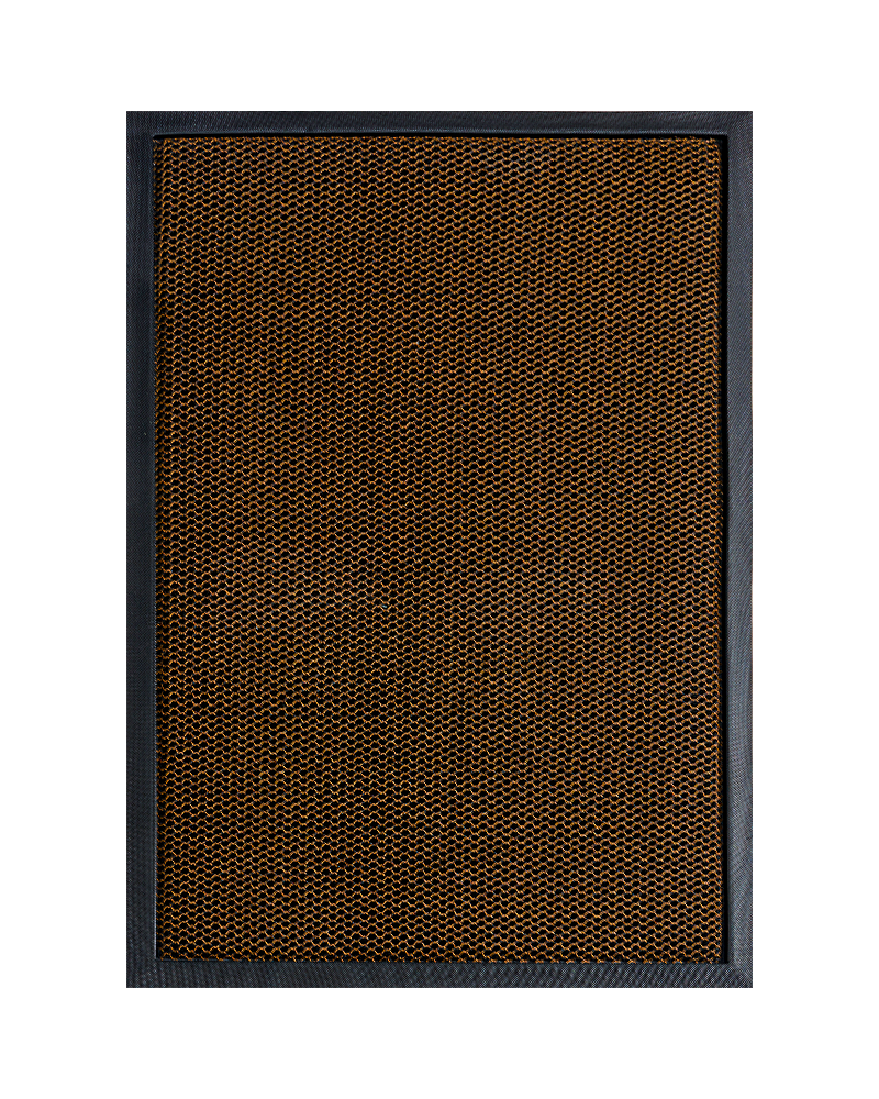 Flat entryway mat that lays smoothly without curling edges