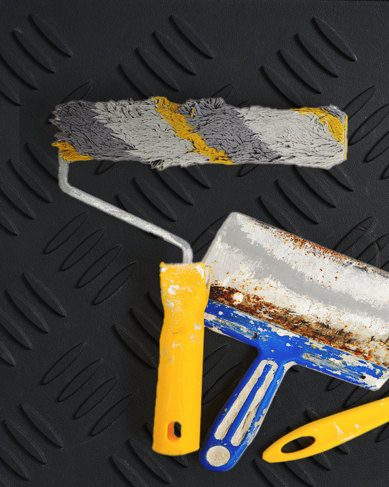 Shoe tray designed to protect entryway floors