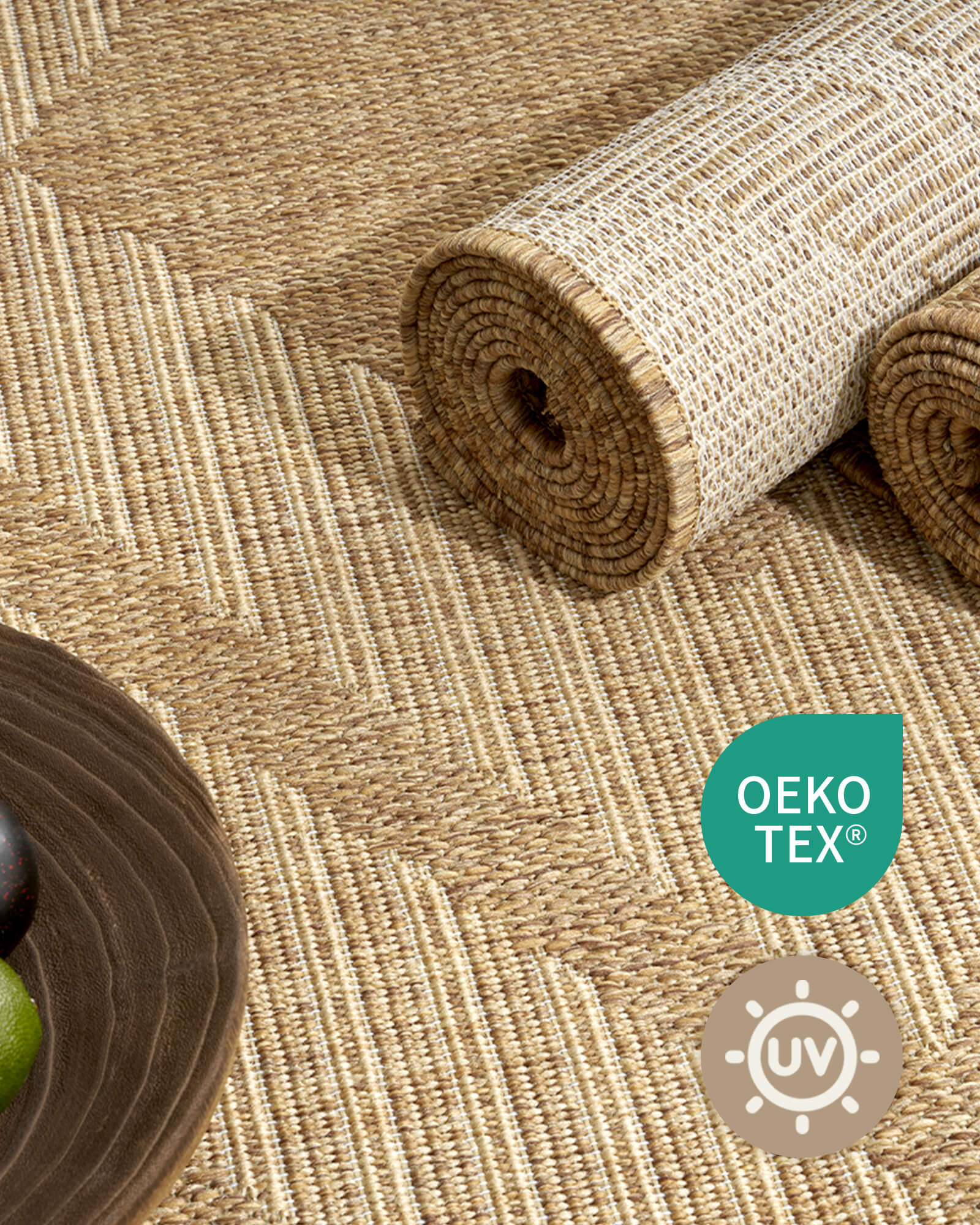 Indoor outdoor rug combining softness and durability for modern outdoor decor