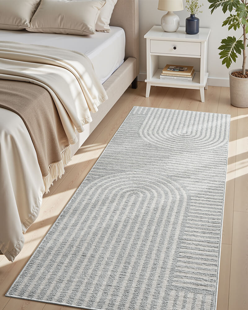 Washable runner rug with secure backing for daily household use