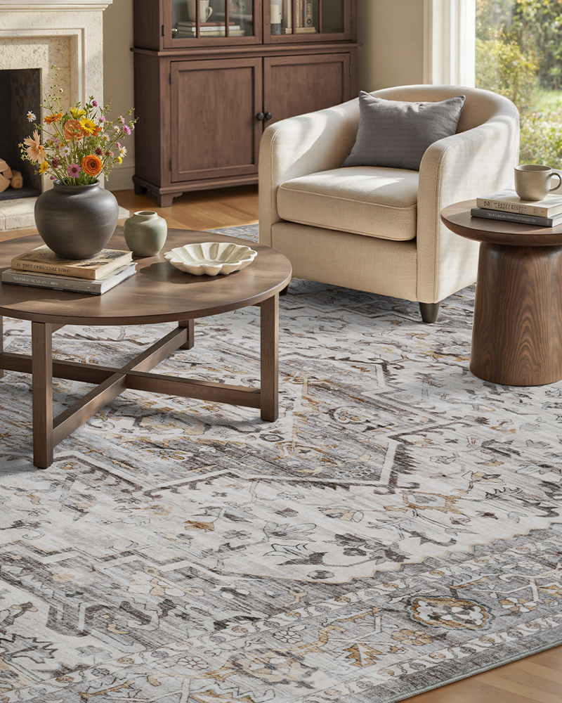 MontVoo soft abstract vintage rug with plush texture, cozy for bedrooms.