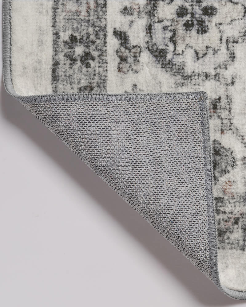 Soft touch boho area rug that complements a relaxed home style, washable area rug for busy home.