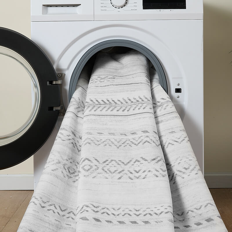 Washable modern rug built for long-term use