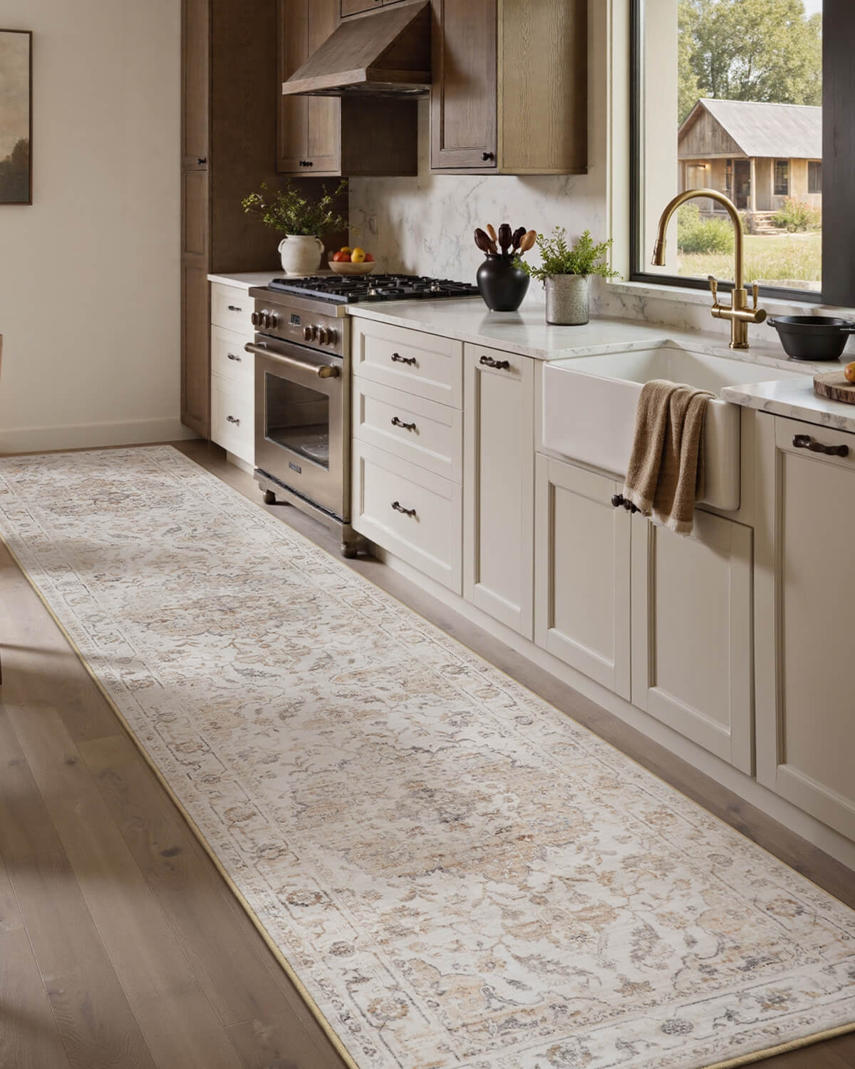 Vintage floral washable rug designed for everyday household use